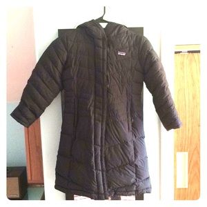 Patagonia girl’s long down puffy coat